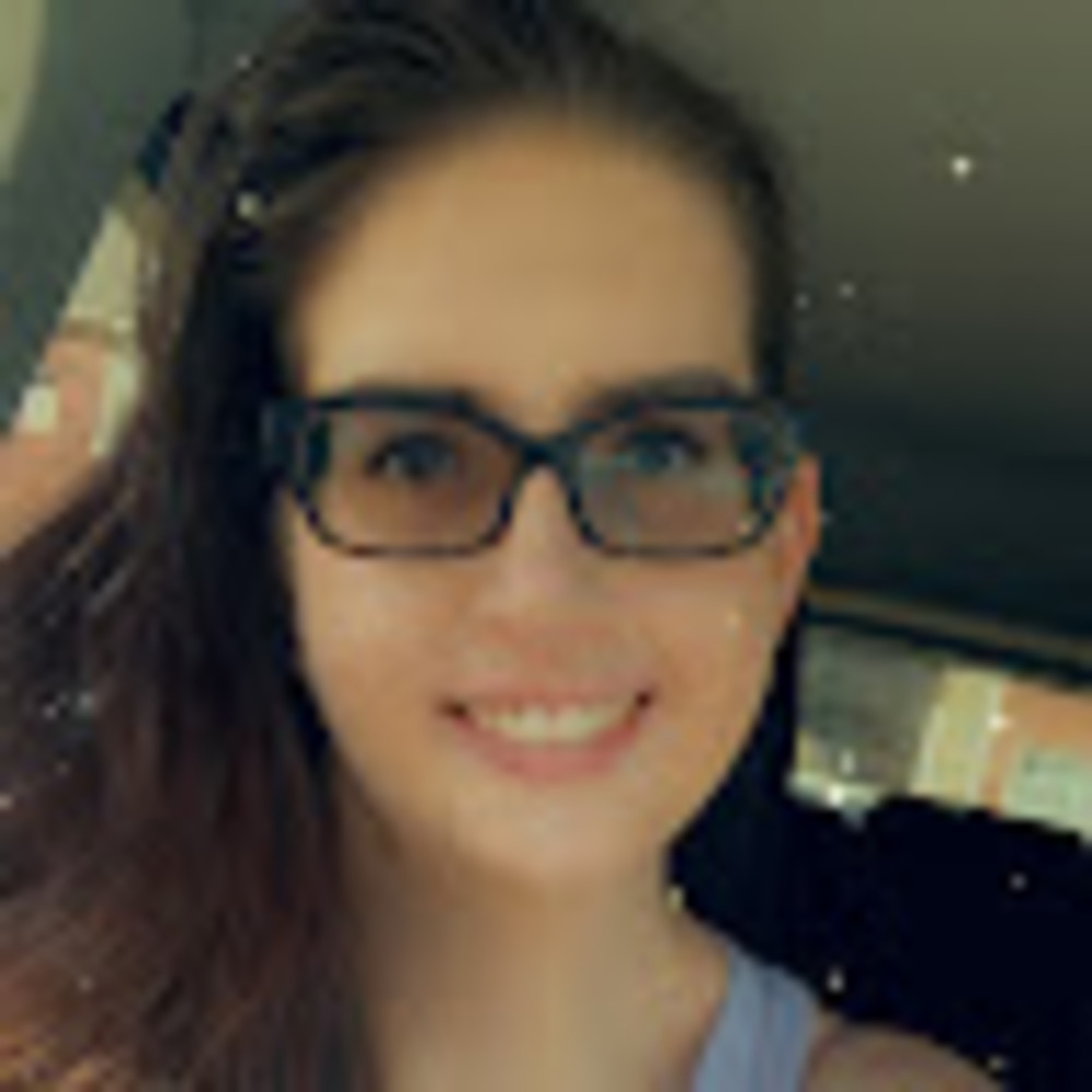 Meet your Posher, Kendra